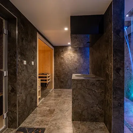 Longevity Senses - Boutique - Adults Only Cascais